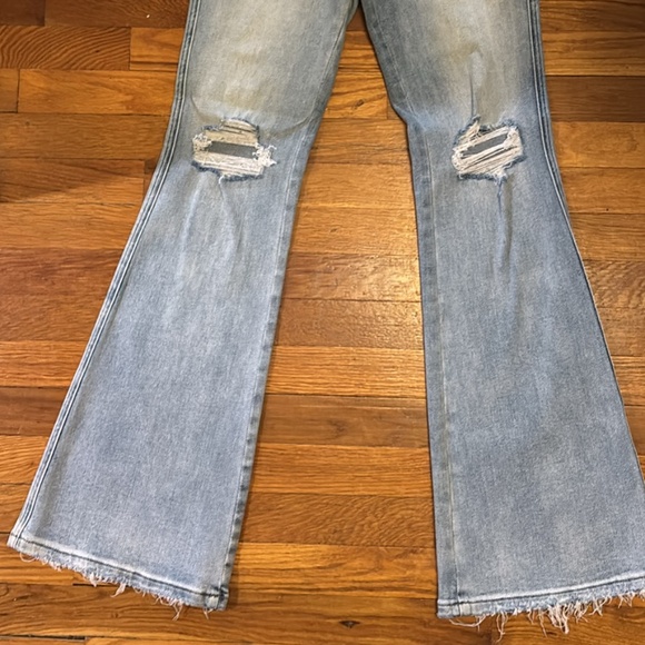 Buckle Flying monkey 27 hi rise flare NWT - Picture 1 of 3
